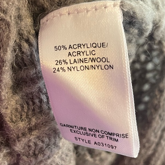 Chic by Jacob Sweater Size M - Picture 4 of 4